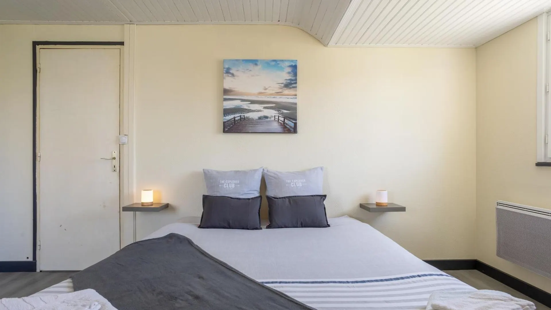 Maison Proche Du Port Plage Et Surf Penmarcʼh 0*,